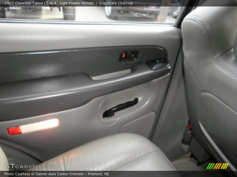Light Pewter Metallic / Gray/Dark Charcoal 2003 Chevrolet Tahoe LT 4x4