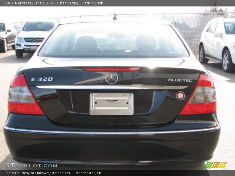 Black / Black 2007 Mercedes-Benz E 320 Bluetec Sedan