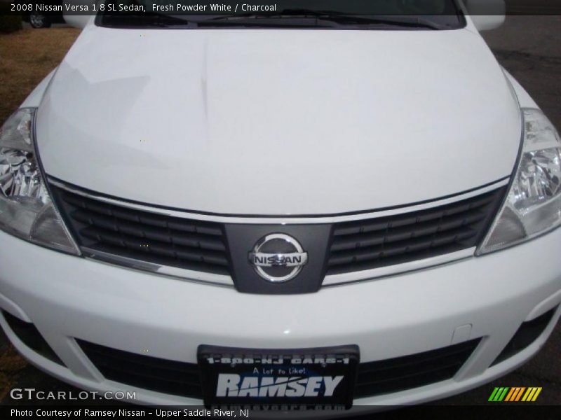 Fresh Powder White / Charcoal 2008 Nissan Versa 1.8 SL Sedan