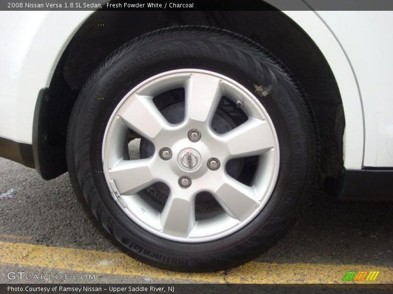 Fresh Powder White / Charcoal 2008 Nissan Versa 1.8 SL Sedan