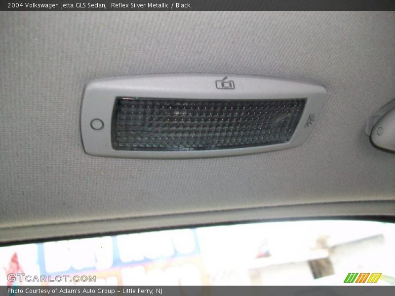 Reflex Silver Metallic / Black 2004 Volkswagen Jetta GLS Sedan