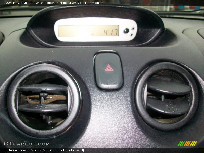Sterling Silver Metallic / Midnight 2004 Mitsubishi Eclipse RS Coupe