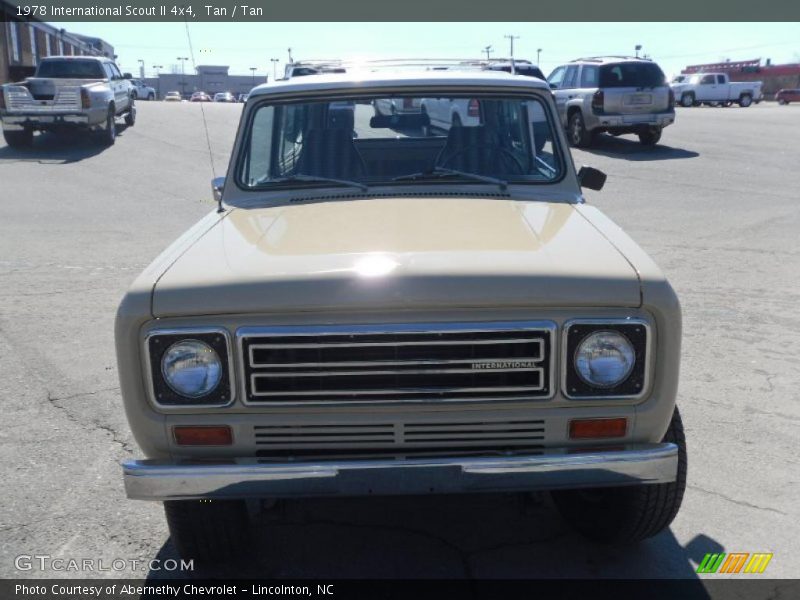 Tan / Tan 1978 International Scout II 4x4