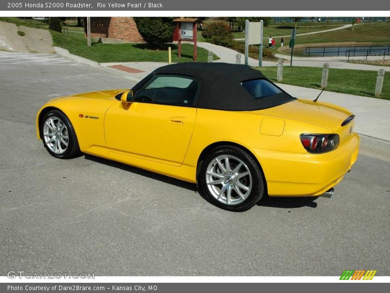 Rio Yellow Pearl / Black 2005 Honda S2000 Roadster