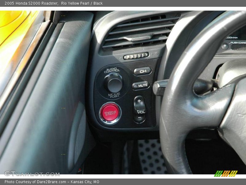 Rio Yellow Pearl / Black 2005 Honda S2000 Roadster