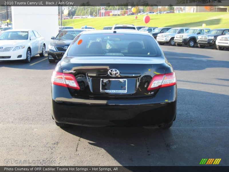 Black / Ash Gray 2010 Toyota Camry LE