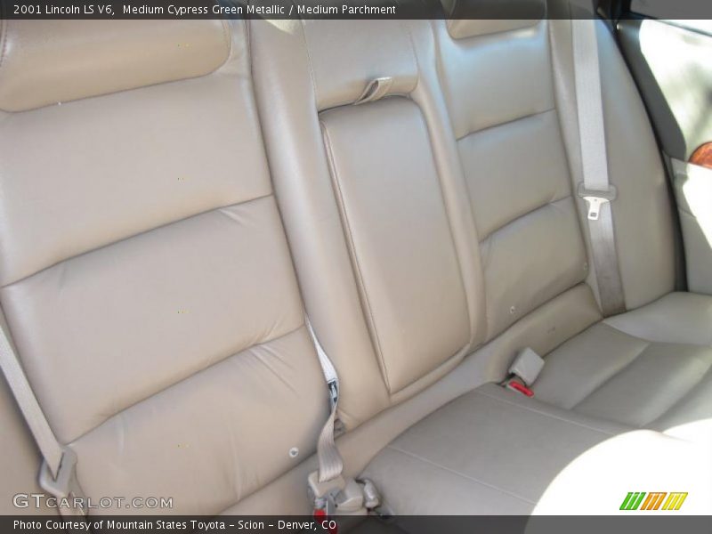 Medium Cypress Green Metallic / Medium Parchment 2001 Lincoln LS V6