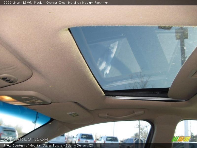Medium Cypress Green Metallic / Medium Parchment 2001 Lincoln LS V6