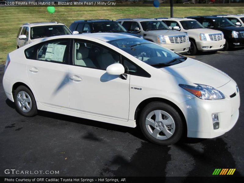 Blizzard White Pearl / Misty Gray 2010 Toyota Prius Hybrid III