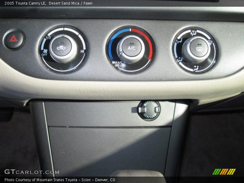 Desert Sand Mica / Fawn 2005 Toyota Camry LE