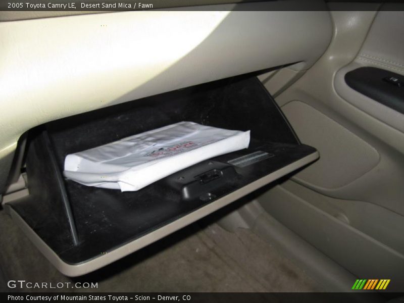 Desert Sand Mica / Fawn 2005 Toyota Camry LE