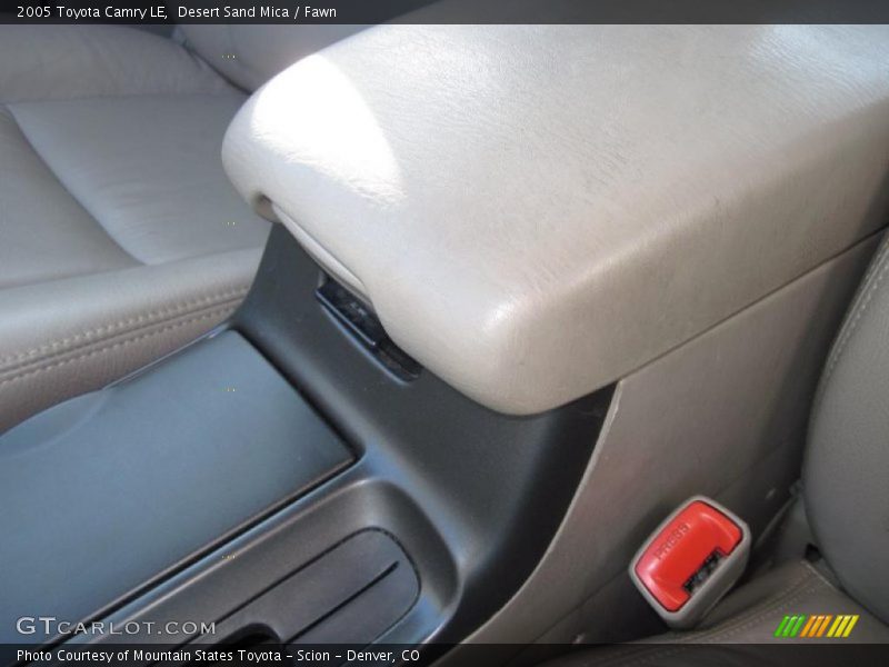 Desert Sand Mica / Fawn 2005 Toyota Camry LE