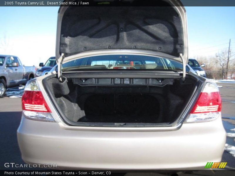 Desert Sand Mica / Fawn 2005 Toyota Camry LE