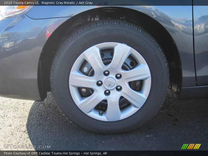 Magnetic Gray Metallic / Ash Gray 2010 Toyota Camry LE