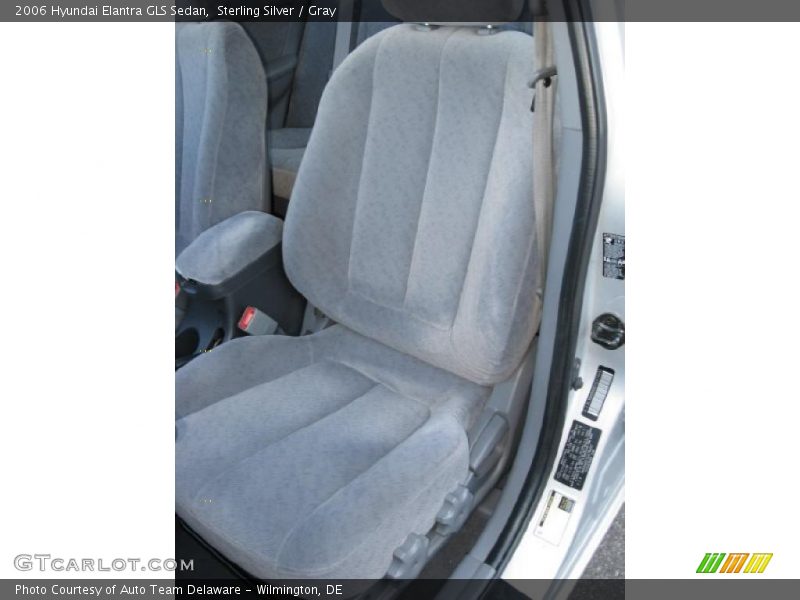 Sterling Silver / Gray 2006 Hyundai Elantra GLS Sedan