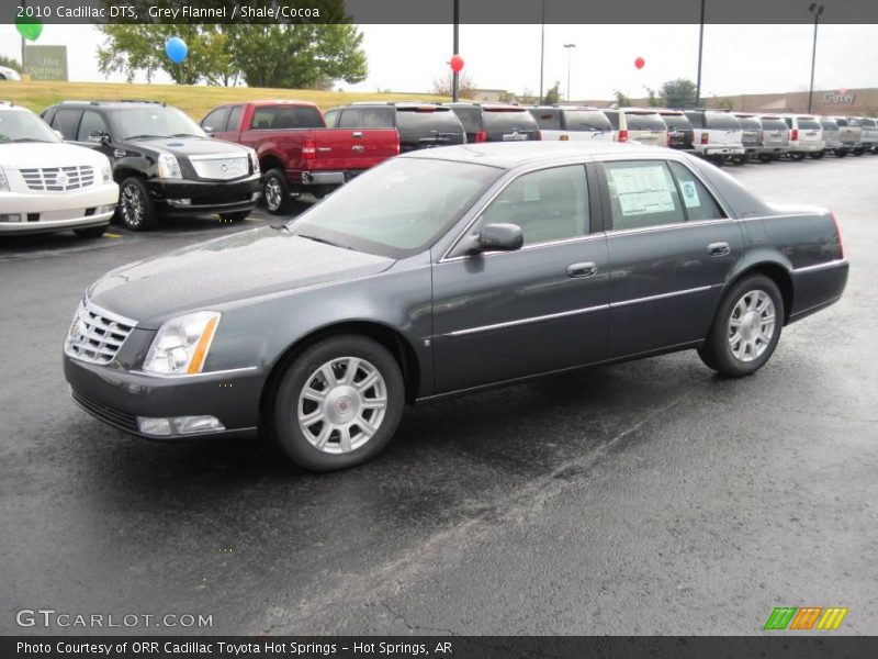 Grey Flannel / Shale/Cocoa 2010 Cadillac DTS