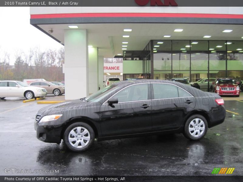 Black / Ash Gray 2010 Toyota Camry LE