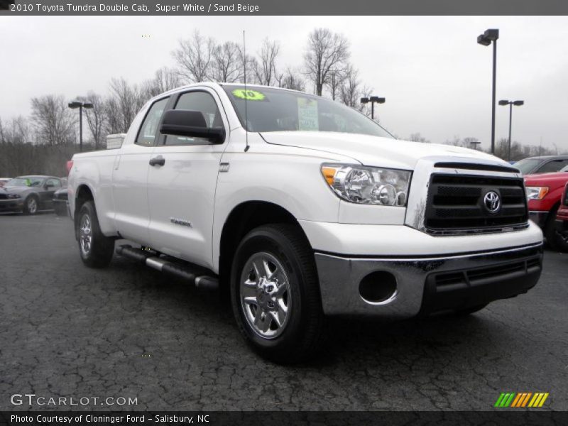 Super White / Sand Beige 2010 Toyota Tundra Double Cab