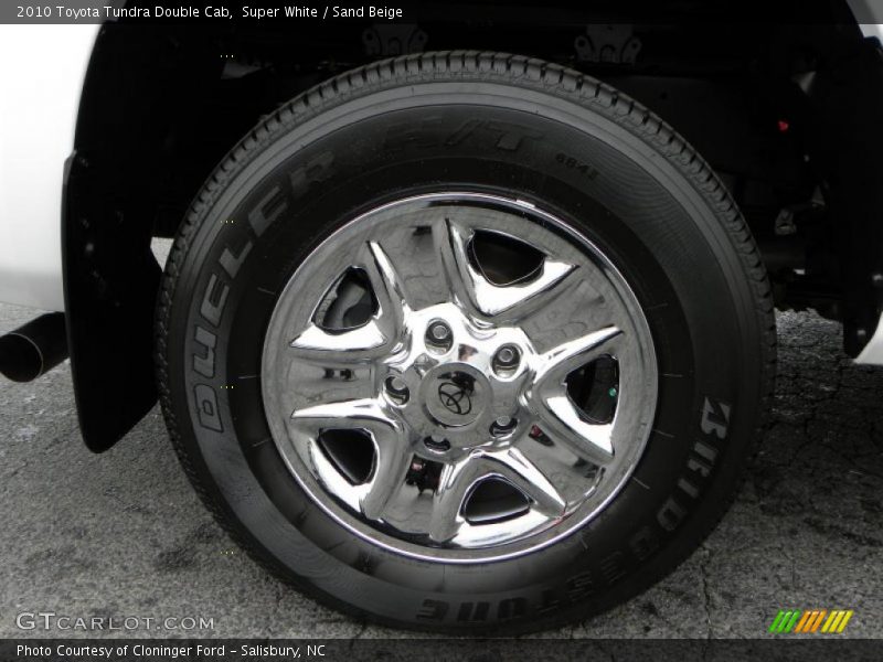 Super White / Sand Beige 2010 Toyota Tundra Double Cab