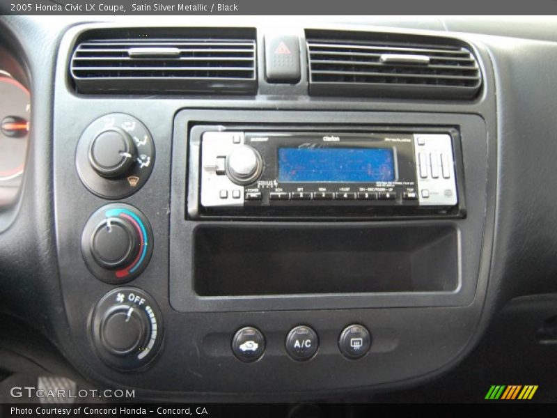 Satin Silver Metallic / Black 2005 Honda Civic LX Coupe