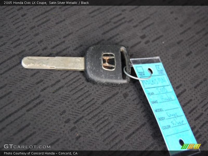 Satin Silver Metallic / Black 2005 Honda Civic LX Coupe
