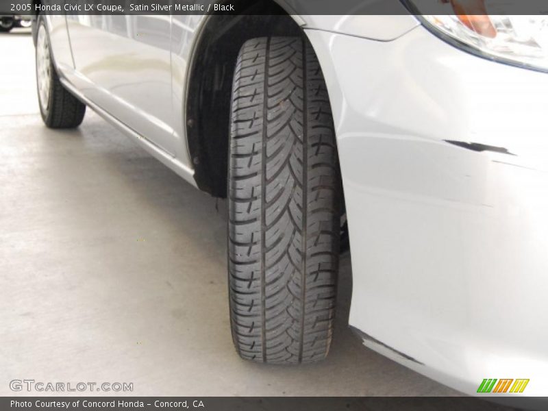 Satin Silver Metallic / Black 2005 Honda Civic LX Coupe