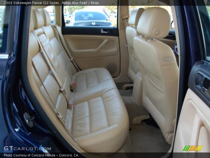 Indigo Blue Pearl / Beige 2003 Volkswagen Passat GLS Sedan