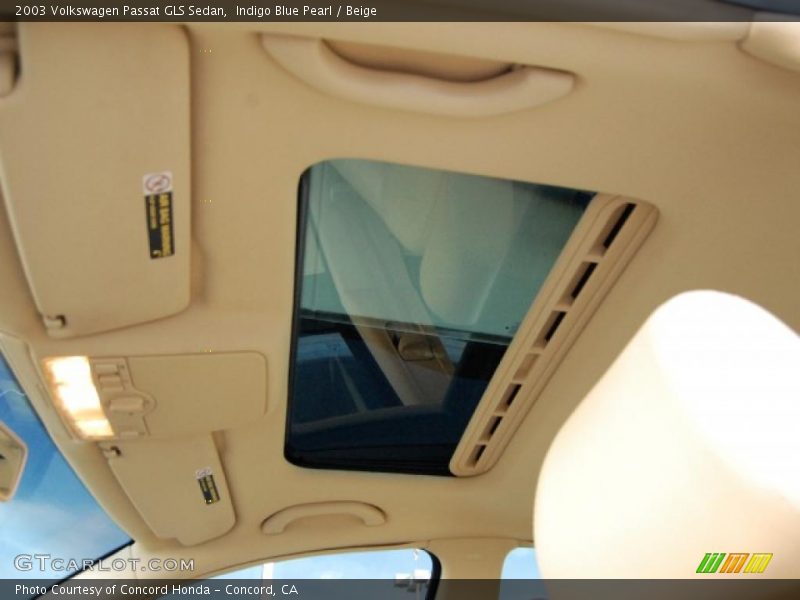 Indigo Blue Pearl / Beige 2003 Volkswagen Passat GLS Sedan