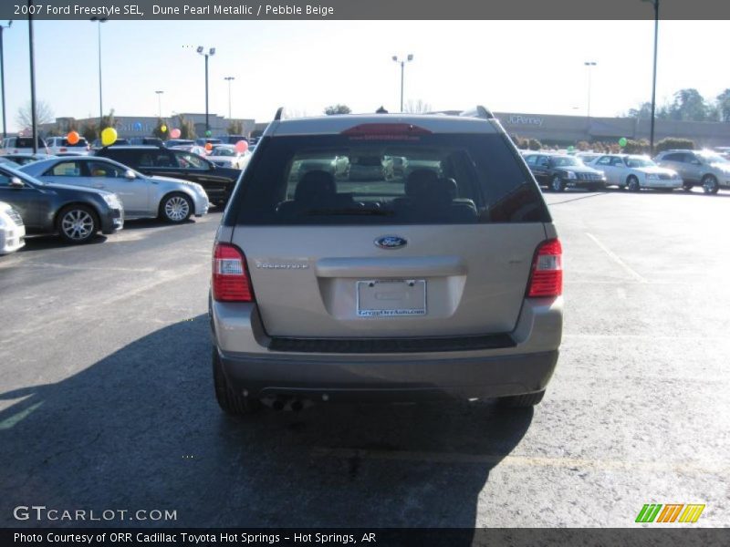 Dune Pearl Metallic / Pebble Beige 2007 Ford Freestyle SEL