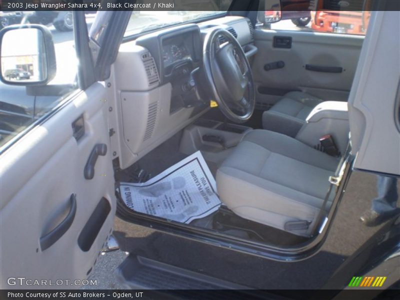 Black Clearcoat / Khaki 2003 Jeep Wrangler Sahara 4x4