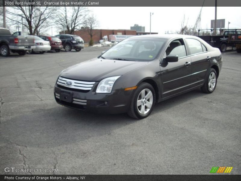 Charcoal Beige Metallic / Camel 2006 Ford Fusion SE