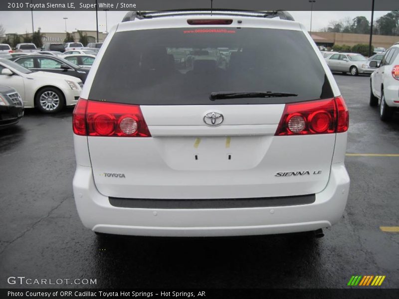 Super White / Stone 2010 Toyota Sienna LE
