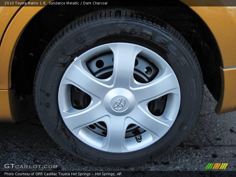 Sundance Metallic / Dark Charcoal 2010 Toyota Matrix 1.8