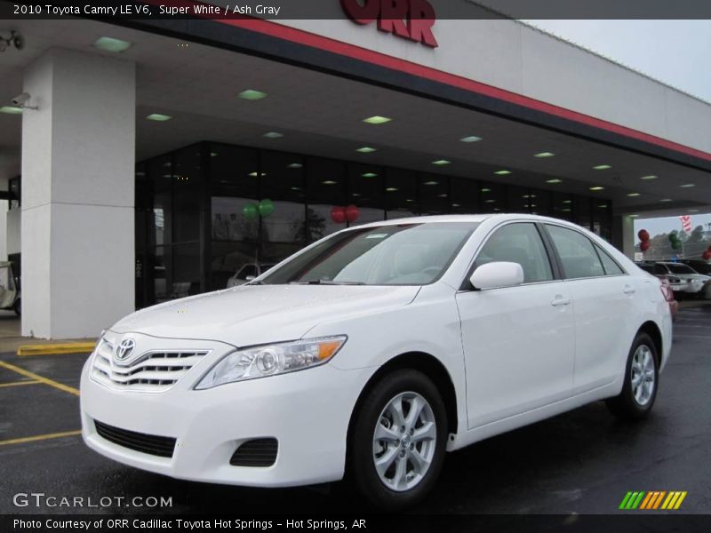 Super White / Ash Gray 2010 Toyota Camry LE V6