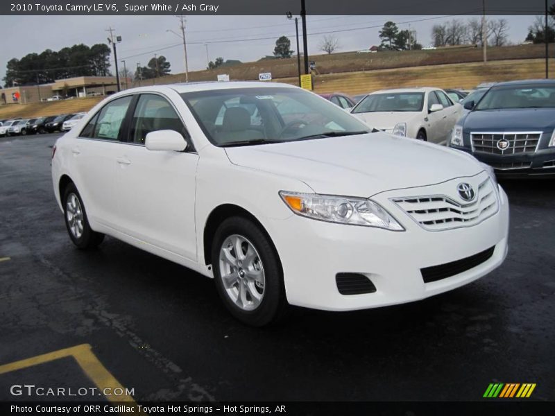 Super White / Ash Gray 2010 Toyota Camry LE V6