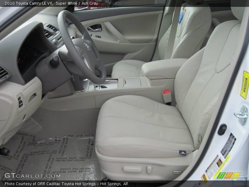 Super White / Ash Gray 2010 Toyota Camry LE V6