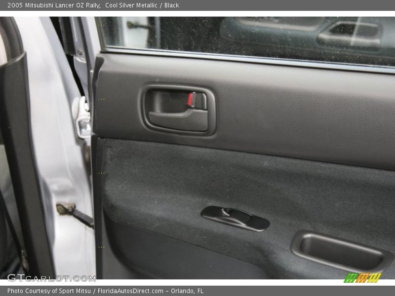 Cool Silver Metallic / Black 2005 Mitsubishi Lancer OZ Rally