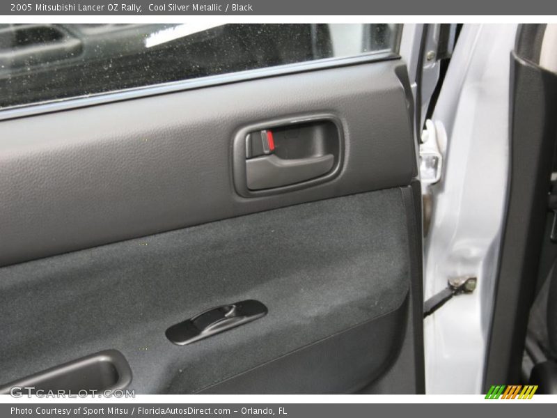 Cool Silver Metallic / Black 2005 Mitsubishi Lancer OZ Rally