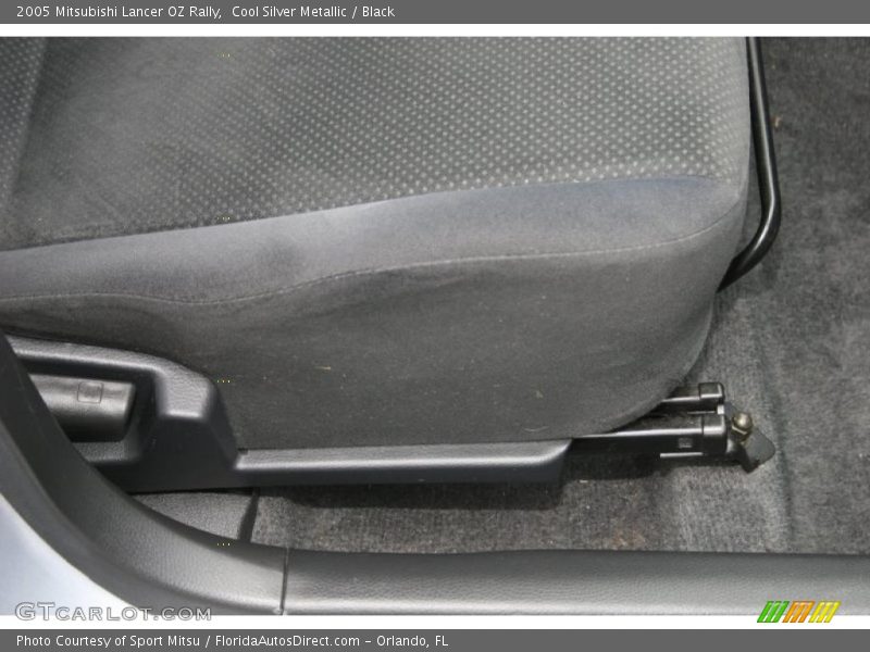 Cool Silver Metallic / Black 2005 Mitsubishi Lancer OZ Rally