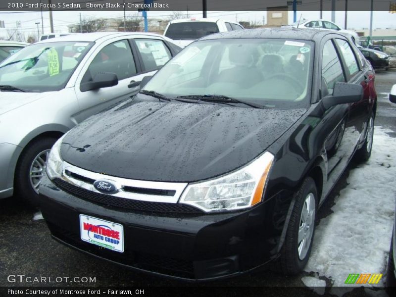 Ebony Black / Charcoal Black 2010 Ford Focus S Sedan