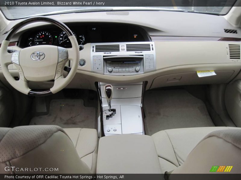 Blizzard White Pearl / Ivory 2010 Toyota Avalon Limited