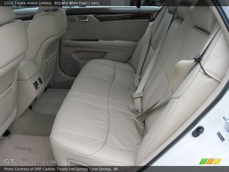 Blizzard White Pearl / Ivory 2010 Toyota Avalon Limited
