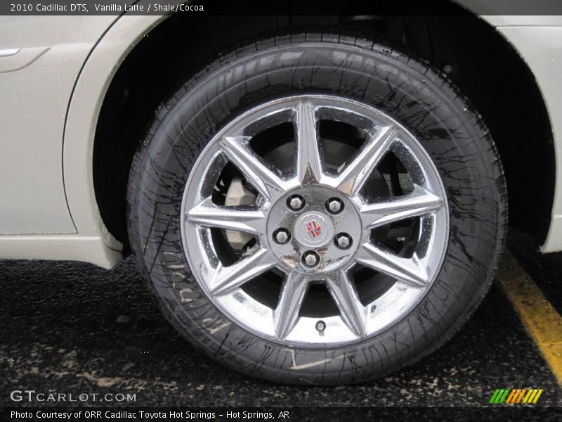 Vanilla Latte / Shale/Cocoa 2010 Cadillac DTS