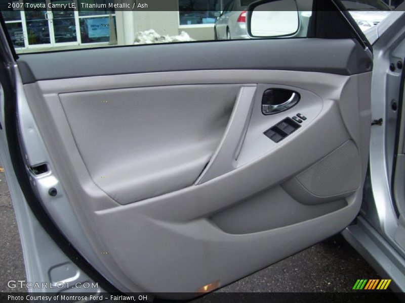 Titanium Metallic / Ash 2007 Toyota Camry LE