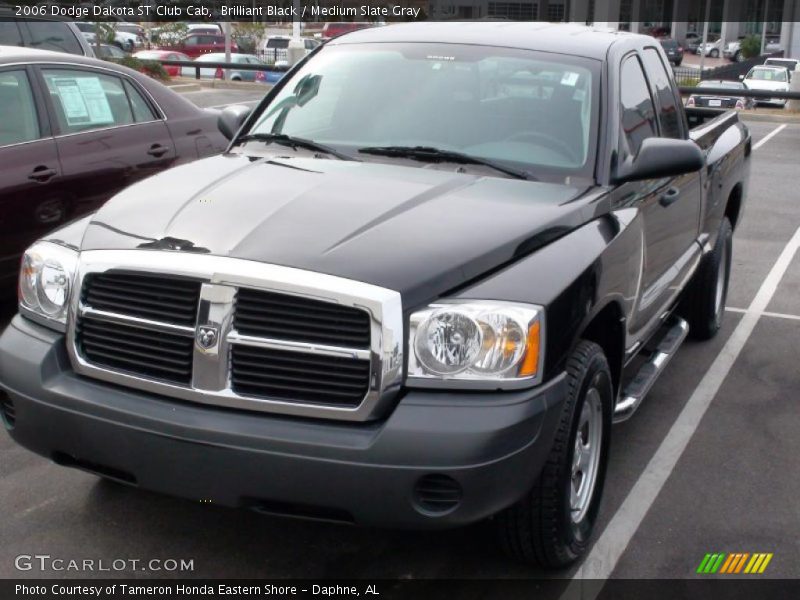 Brilliant Black / Medium Slate Gray 2006 Dodge Dakota ST Club Cab