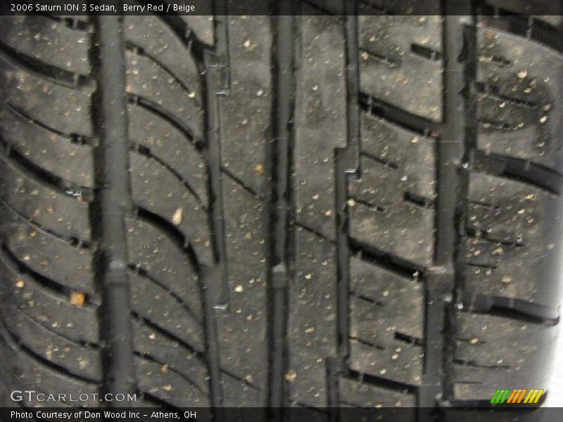 Berry Red / Beige 2006 Saturn ION 3 Sedan