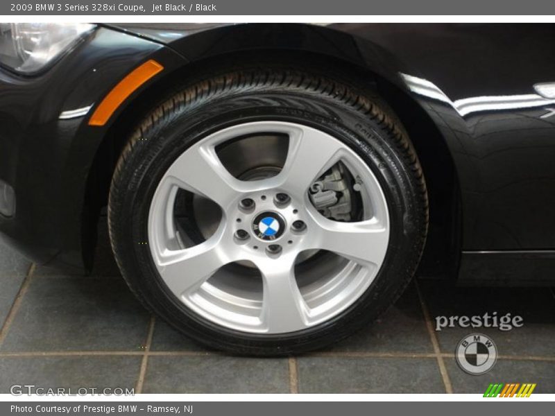 Jet Black / Black 2009 BMW 3 Series 328xi Coupe