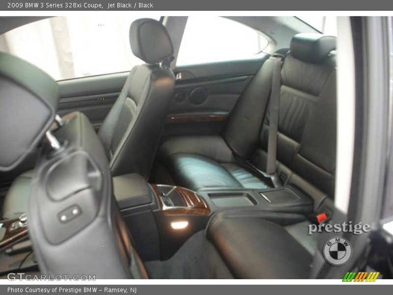 Jet Black / Black 2009 BMW 3 Series 328xi Coupe