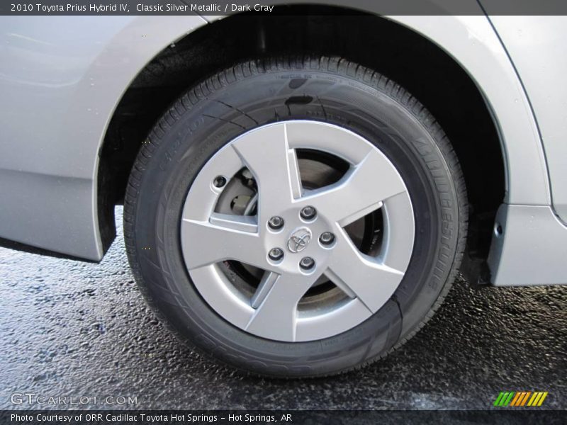 Classic Silver Metallic / Dark Gray 2010 Toyota Prius Hybrid IV
