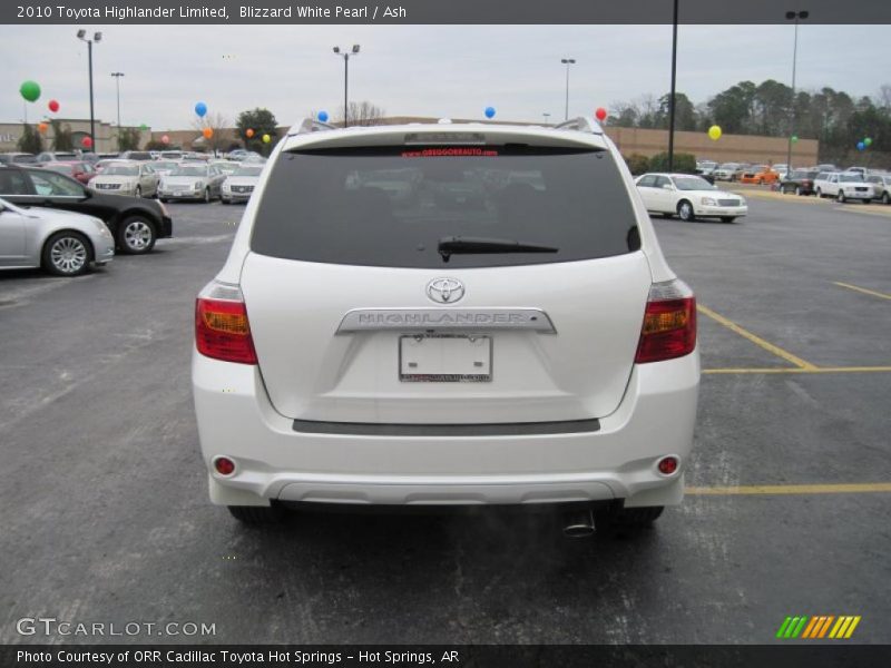 Blizzard White Pearl / Ash 2010 Toyota Highlander Limited